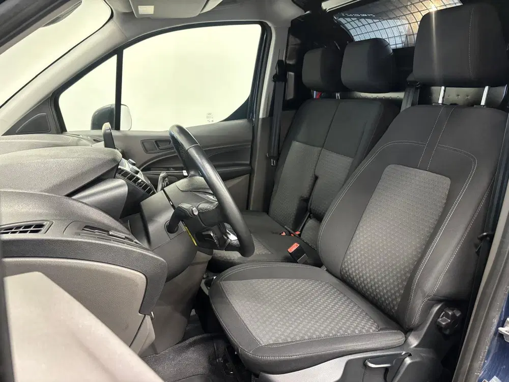 Ford Transit 1.5 EcoBlue L1 Trend Automaat uit 2022, foto 2