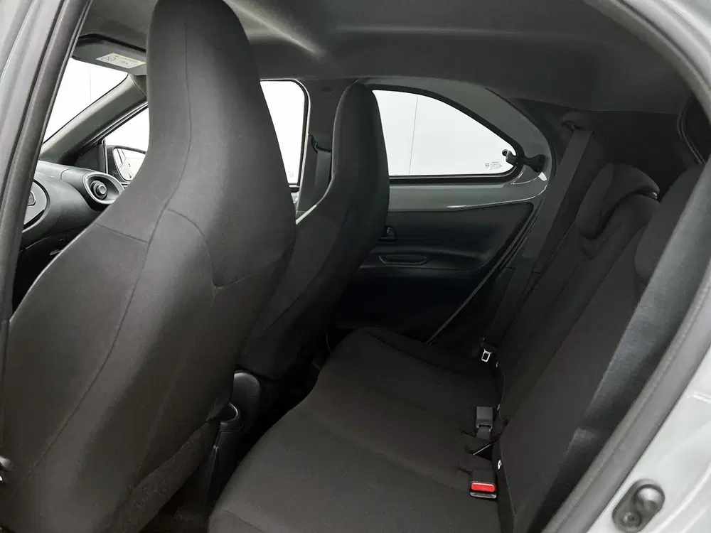 Toyota Aygo X 1.0 VVT-i S-CVT Pulse + uit 2025, foto 17