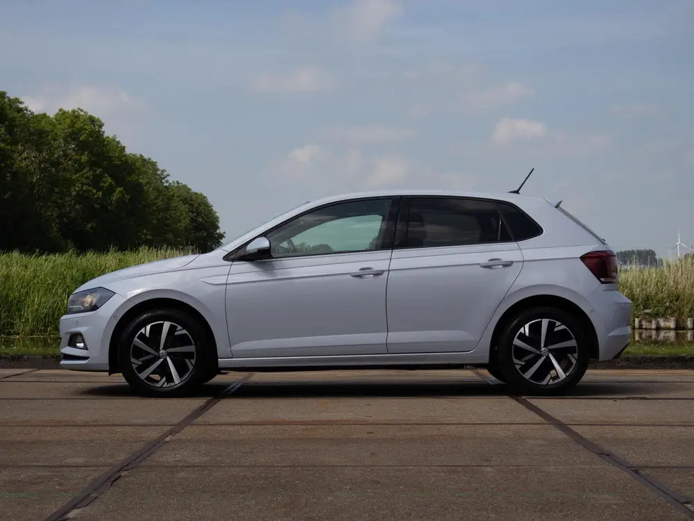 Volkswagen Polo 1.0 TSI Comfortline Business Automaat ACC 16 uit 2020, foto 8