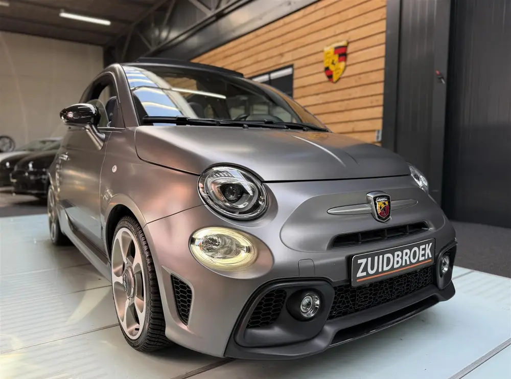Abarth 595 1.4 T-Jet Abarth Turismo (bj 2021) uit 2021, foto 5