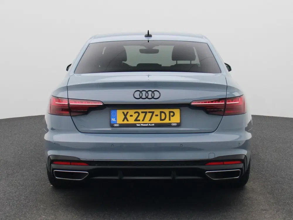 Audi A4 40 TFSI S edition 204 PK uit 2023, foto 5