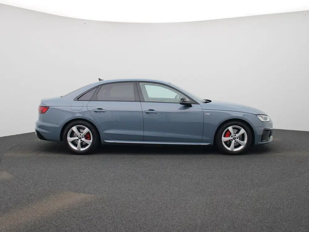 Audi A4 40 TFSI S edition 204 PK uit 2023, foto 6