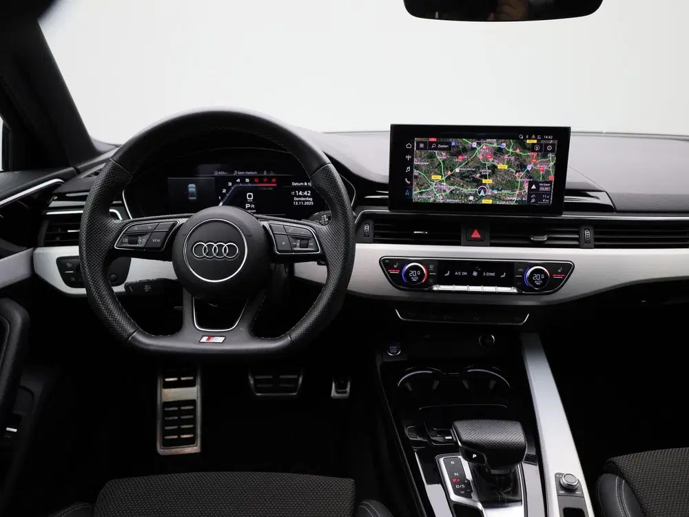 Audi A4 40 TFSI S edition 204 PK uit 2023, foto 7