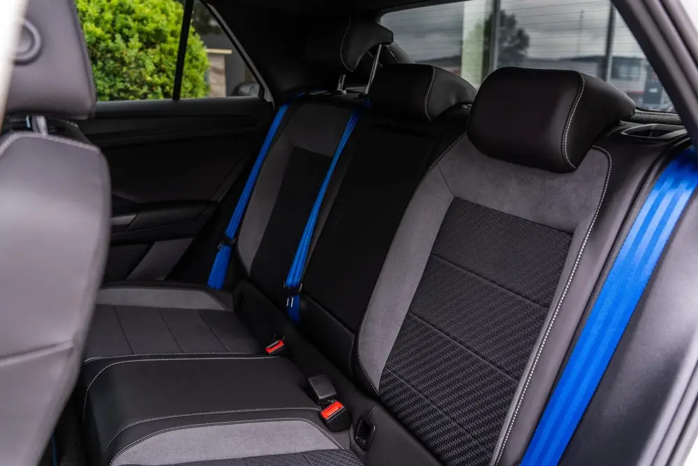 Volkswagen T-Roc R 2.0 TSI 4Motion|PANO|ACC|AKRAPOVIC|19'' uit 2021, foto 15