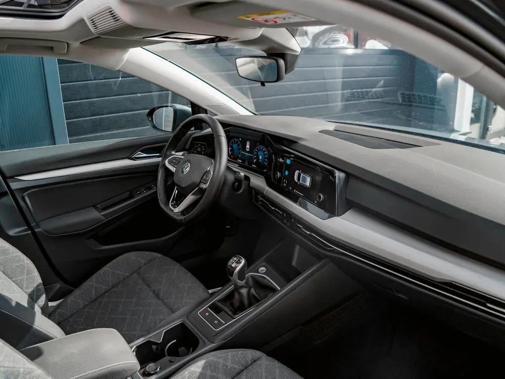 Volkswagen Golf Variant 1.5 eTSI Life Business | PANO | WINT uit 2022, foto 5