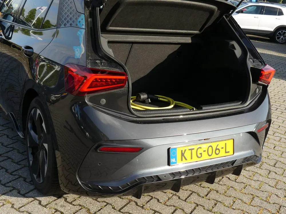 Cupra Born Business 82 kWh 96% SOH uit 2024, foto 7