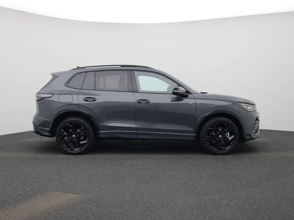 Volkswagen Tiguan 1.5 eHybrid R-Line Edition 204 PK | Demo | uit 2025, foto 6