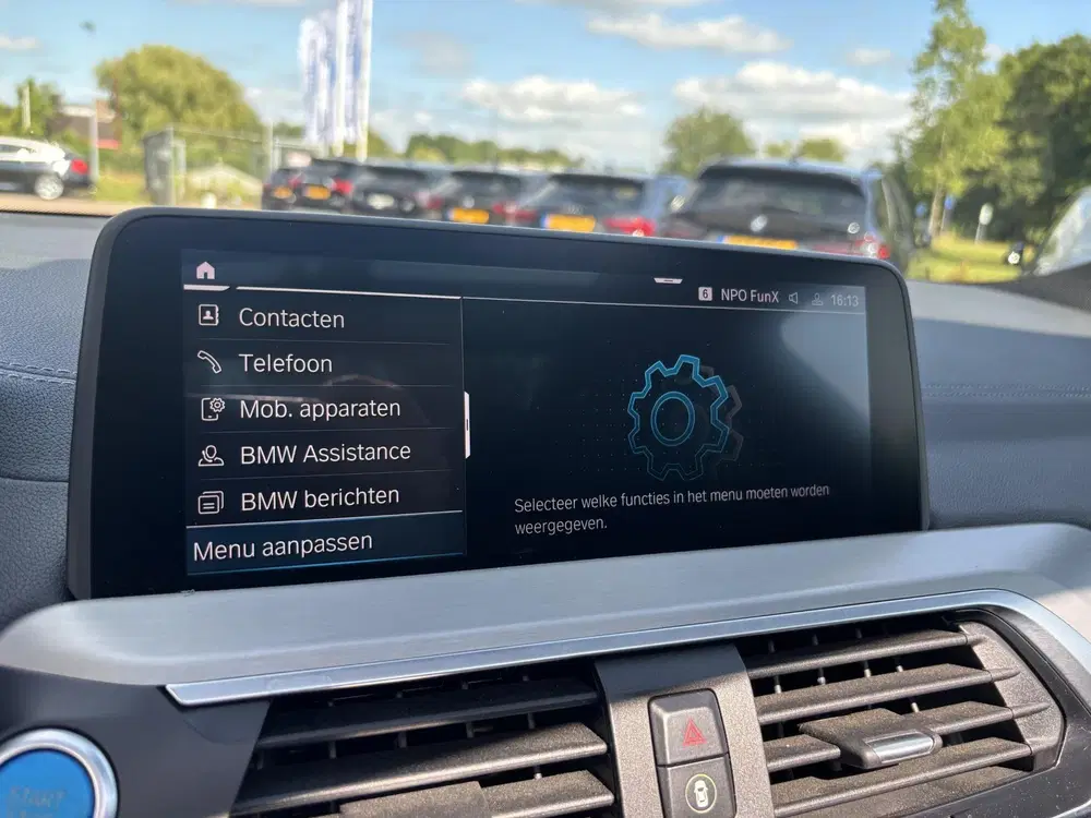 BMW iX3 High Executive 80 kWh 286pk uit 2021, foto 17