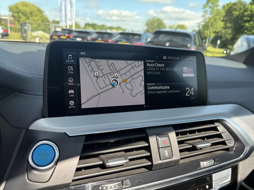 BMW iX3 High Executive 80 kWh 286pk uit 2021, foto 18