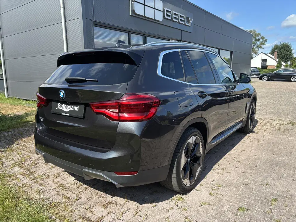 BMW iX3 High Executive 80 kWh 286pk uit 2021, foto 6