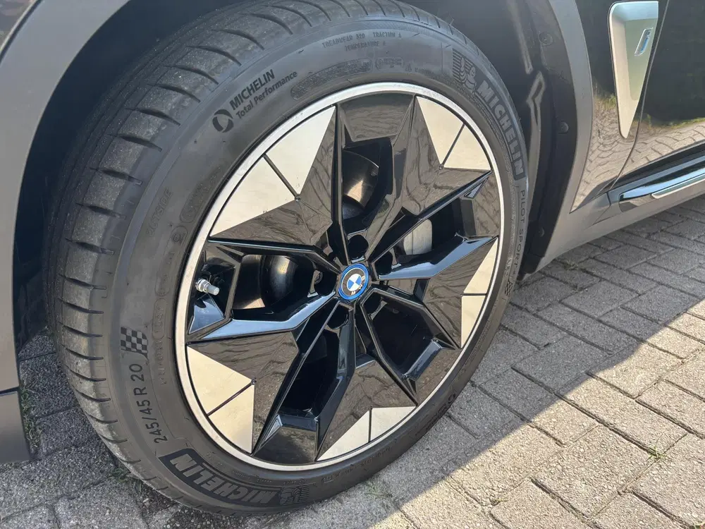 BMW iX3 High Executive 80 kWh 286pk uit 2021, foto 8