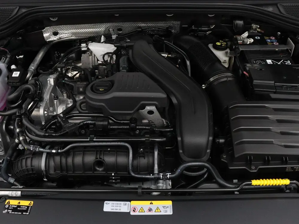 Volkswagen Golf 1.5 TSI Oranje Edition 116 PK | EM | Apple C uit 2024, foto 18