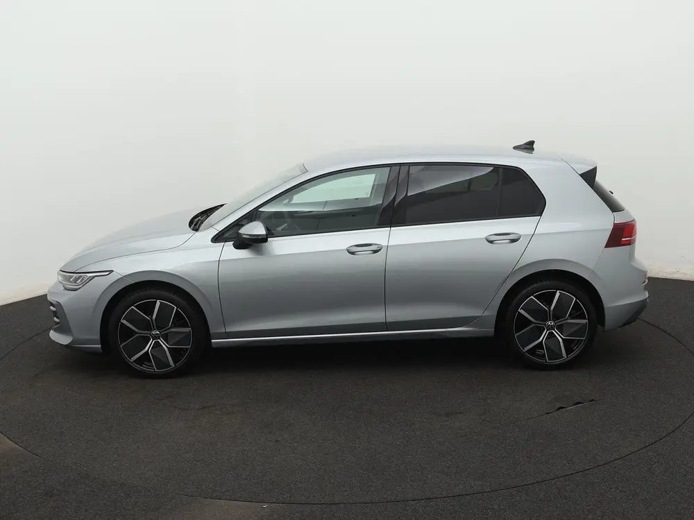 Volkswagen Golf 1.5 TSI Oranje Edition 116 PK | EM | Apple C uit 2024, foto 2