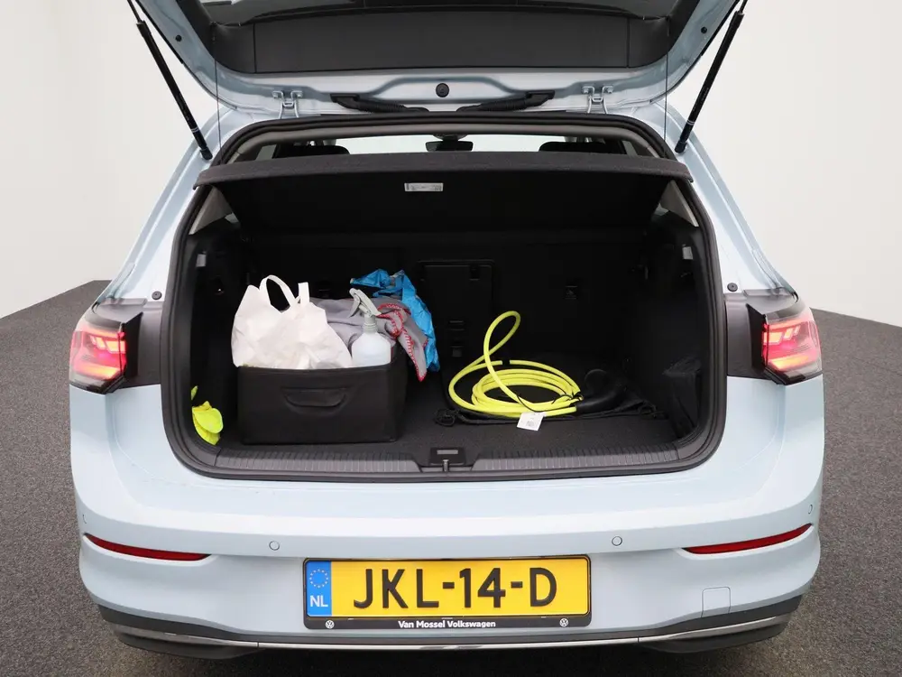 Volkswagen Golf 1.5 eHybrid Style Edition | 204 PK | Demo | uit 2025, foto 10