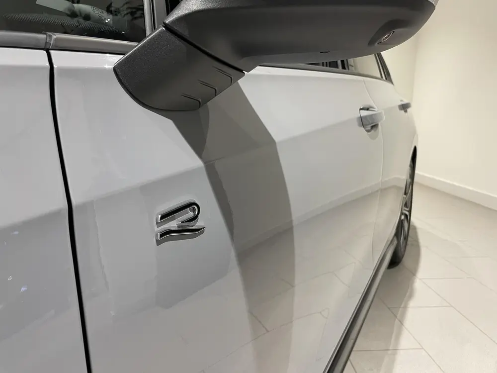 Volkswagen Golf Variant 1.5 eTSI R-Line Edition | EM | Navig uit 2025, foto 3
