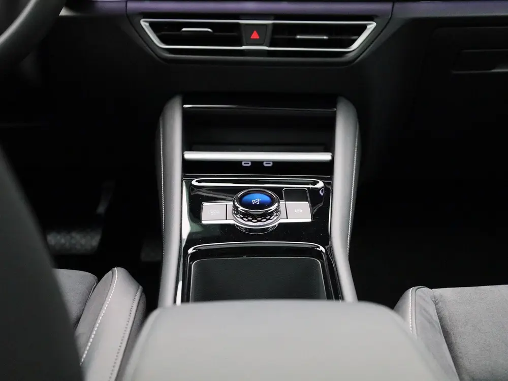 Volkswagen Tiguan 1.5 eHybrid Elegance | 204 PK | EM | Ergo uit 2024, foto 10