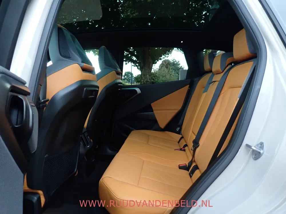 BMW X3 M50i 1e EIGENAAR H&K uit 2025, foto 13