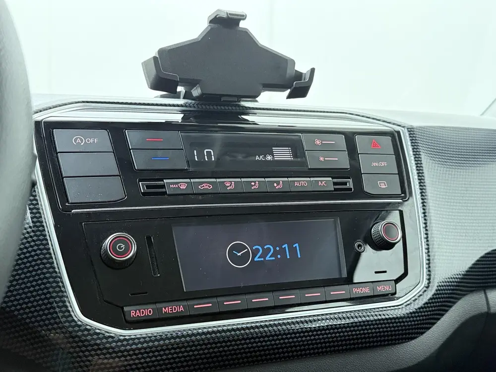 Volkswagen Up! 1.0 | 65 PK | Cruise control | Climate contro uit 2022, foto 12