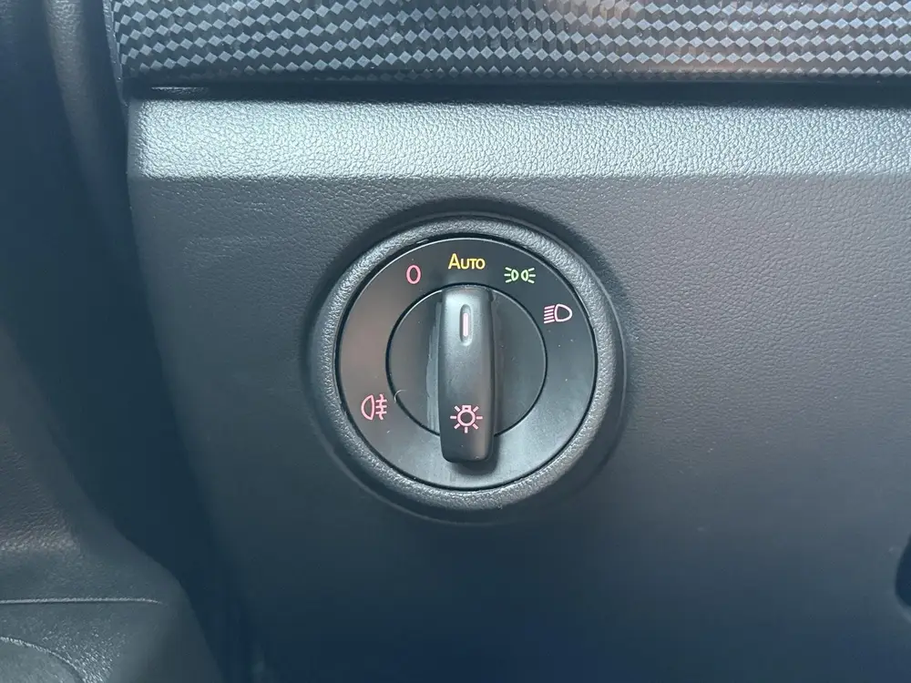 Volkswagen Up! 1.0 | 65 PK | Cruise control | Climate contro uit 2022, foto 9