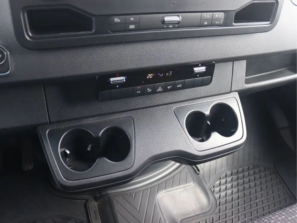 Mercedes-Benz Sprinter 319 CDI L2H2 uit 2023, foto 11