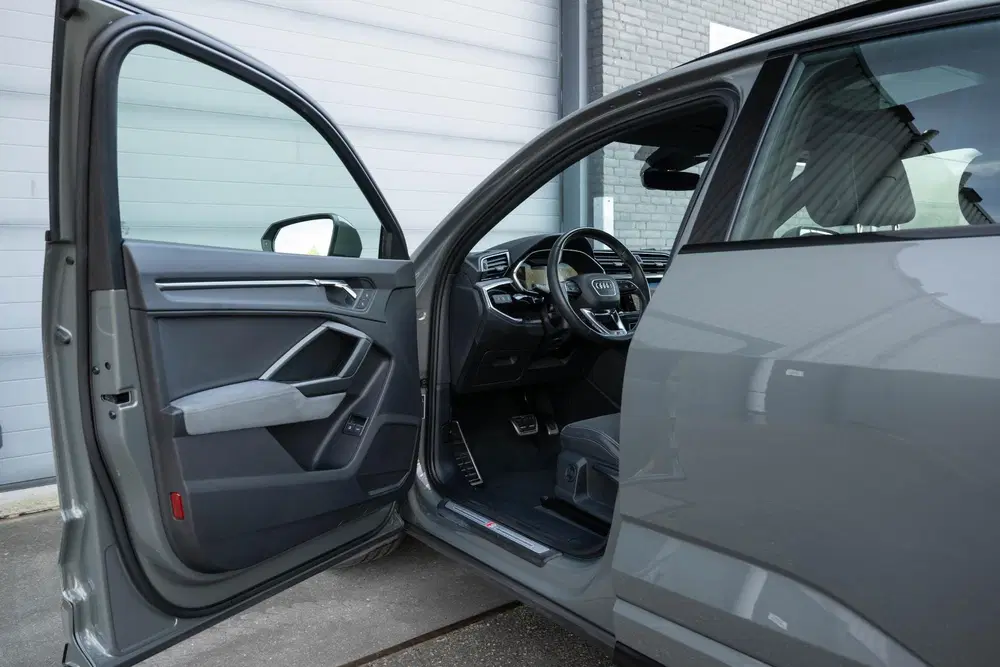 Audi Q3 45 TFSI e S Edition Pano Matrix zeer compl uit 2022, foto 15