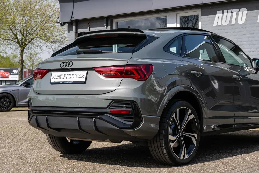Audi Q3 45 TFSI e S Edition Pano Matrix zeer compl uit 2022, foto 6