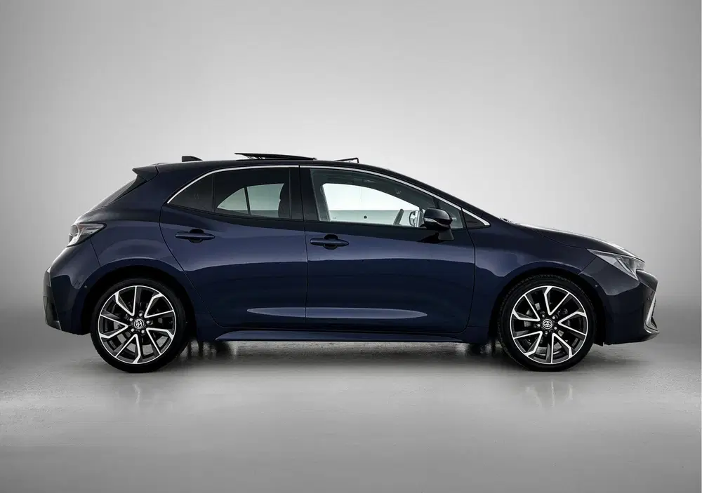 Toyota Corolla 1.8 Hybrid Executive uit 2022, foto 14
