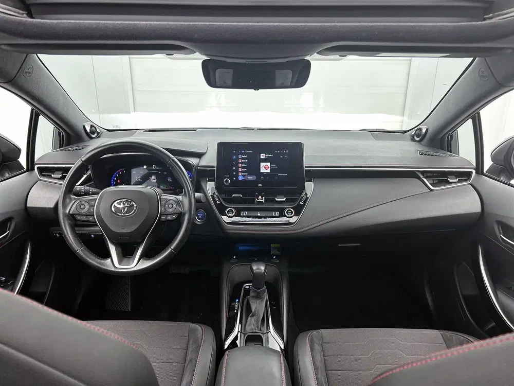 Toyota Corolla 1.8 Hybrid Executive uit 2022, foto 4