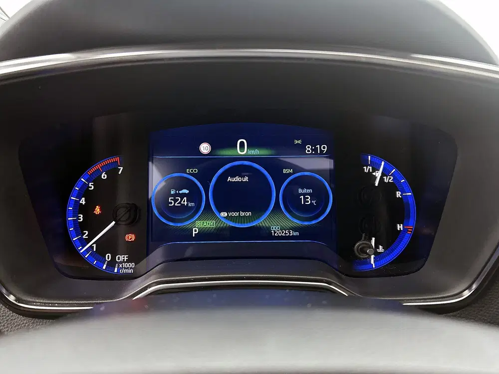 Toyota Corolla 1.8 Hybrid Executive uit 2022, foto 5