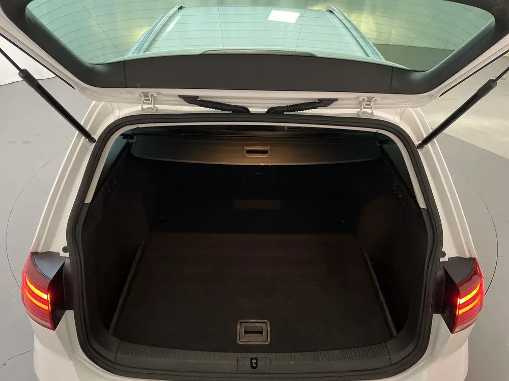 Volkswagen Golf Variant 1.0 TSI 116pk DSG Comfortline Naviga uit 2019, foto 19