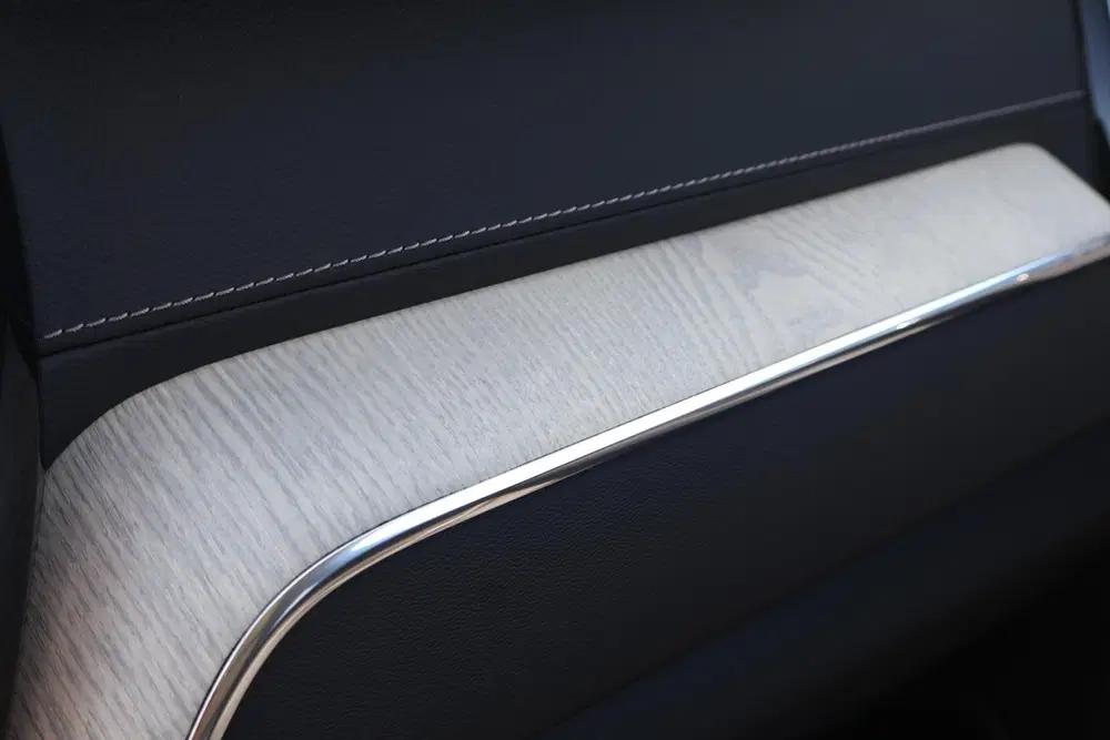 Volvo XC60 2.0 T6 Plug-in Hybrid AWD Ultimate Bright uit 2022, foto 11
