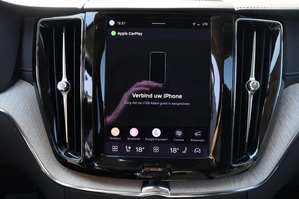 Volvo XC60 2.0 T6 Plug-in Hybrid AWD Ultimate Bright uit 2022, foto 16