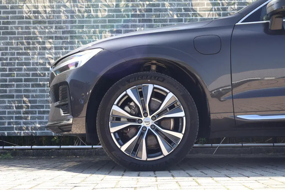Volvo XC60 2.0 T6 Plug-in Hybrid AWD Ultimate Bright uit 2022, foto 4