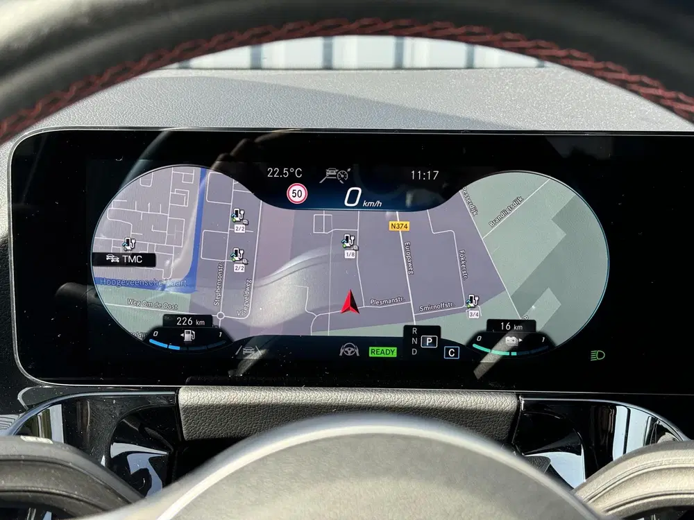 Mercedes-Benz GLA 250e AMG uit 2020, foto 20