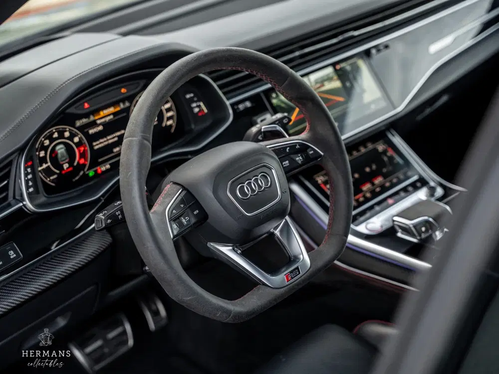 Audi RS Q8 4.0 TFSI quattro uit 2020, foto 16