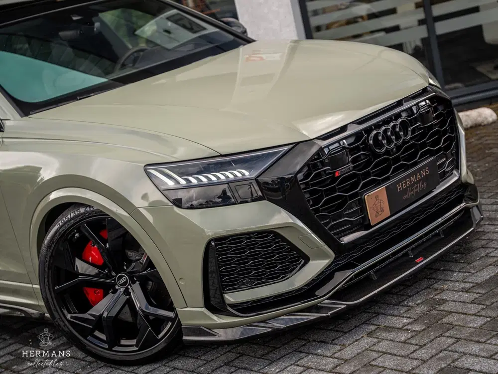 Audi RS Q8 4.0 TFSI quattro uit 2020, foto 2