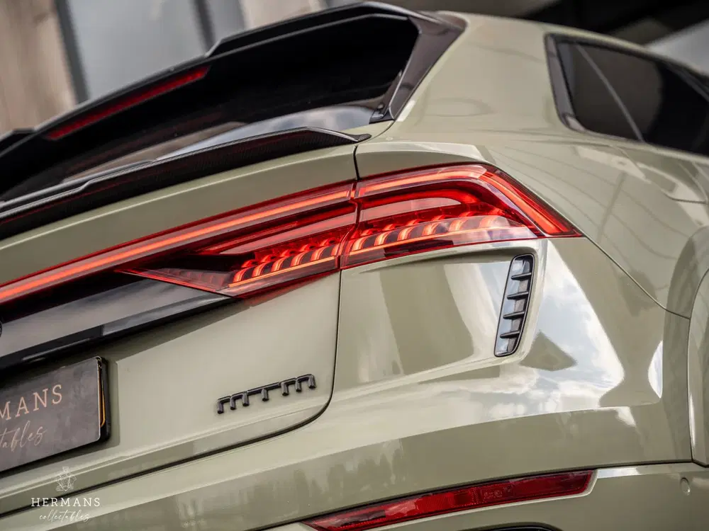 Audi RS Q8 4.0 TFSI quattro uit 2020, foto 9