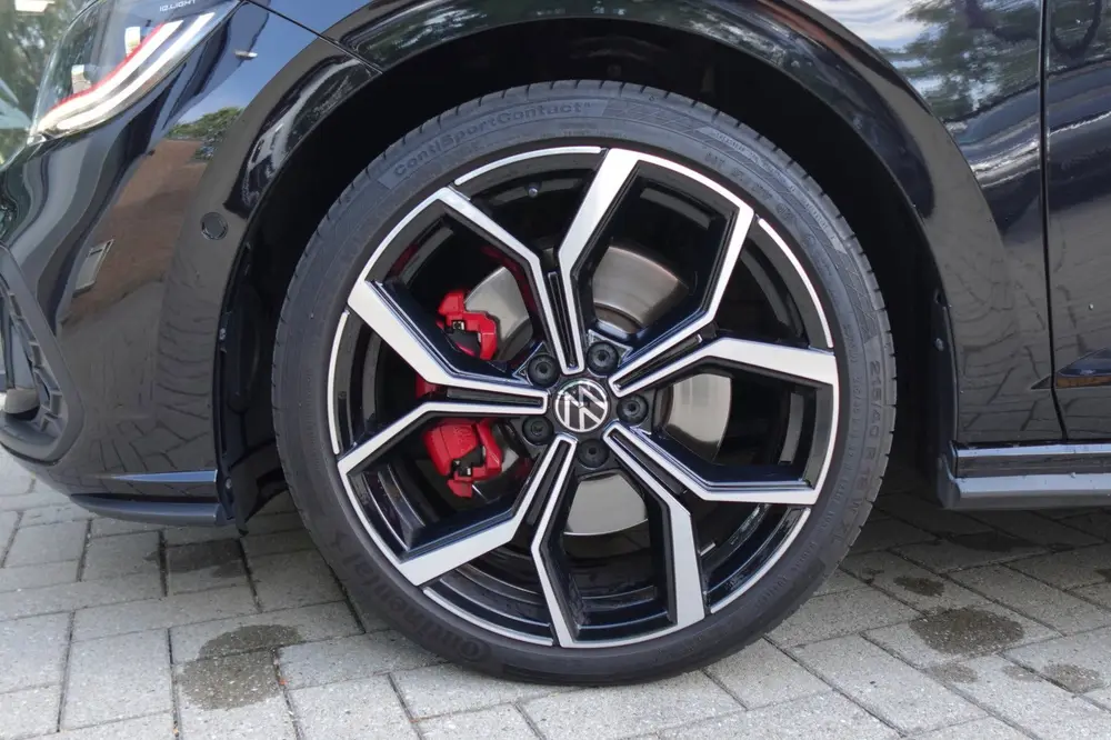 Volkswagen Polo 2.0 TSI GTI PANO KEYLESS BEATS uit 2022, foto 17