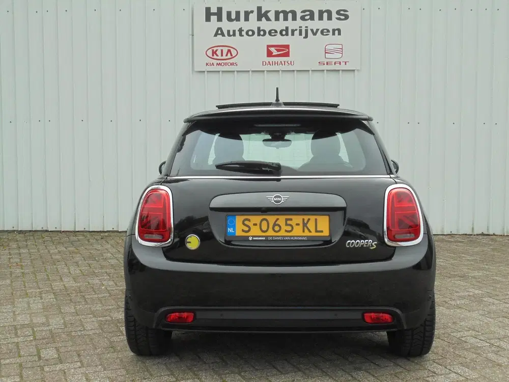 Mini Cooper S COOPER S ELECTRIC 32.6 kWh PANODAK uit 2020, foto 7
