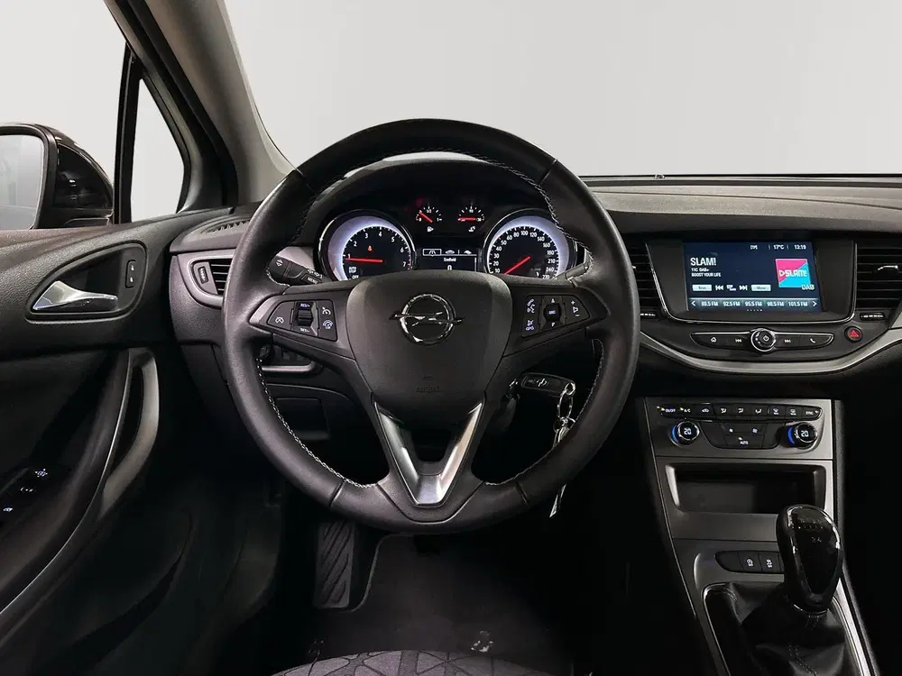 Opel Astra 1.0 Turbo 120 Jaar Edition uit 2019, foto 9