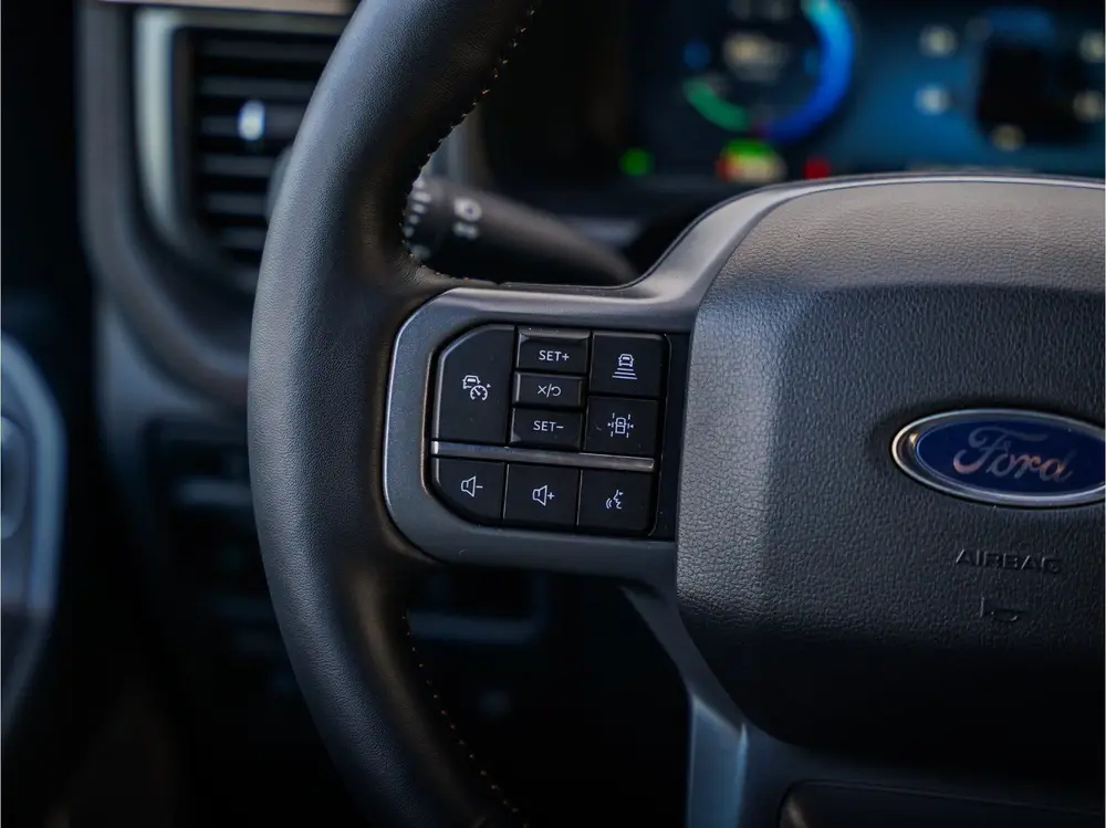 Ford F-150 USA F-150 Lightning Lariat Standard Range |386 KM Range uit 2025, foto 13
