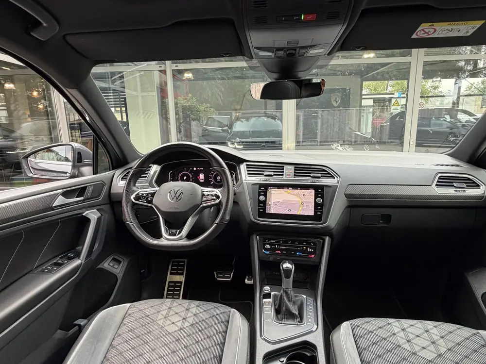 Volkswagen Tiguan 1.4 TSI eHybrid *!* 2x R-LINE *!* PANODAK/ uit 2023, foto 10