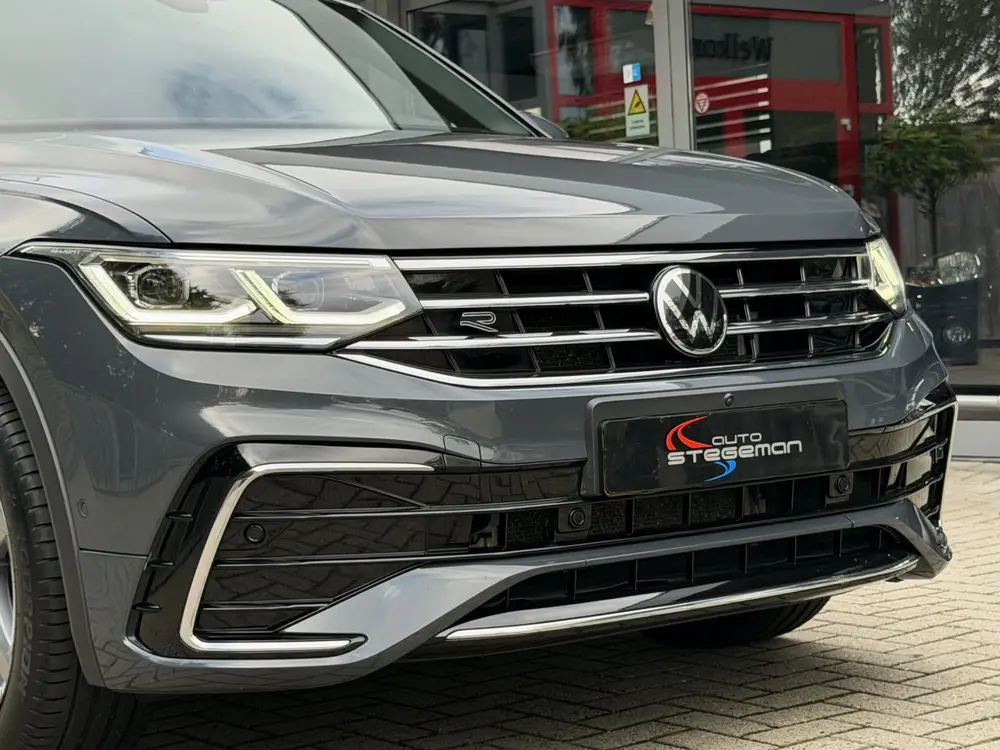 Volkswagen Tiguan 1.4 TSI eHybrid *!* 2x R-LINE *!* PANODAK/ uit 2023, foto 19