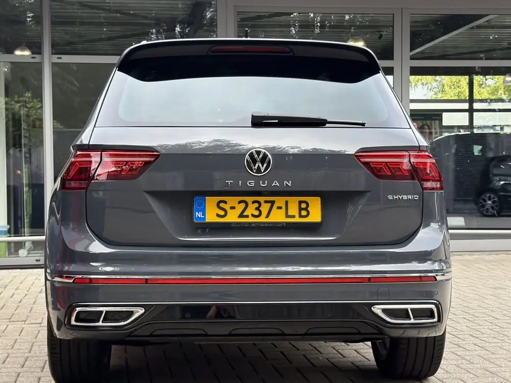 Volkswagen Tiguan 1.4 TSI eHybrid *!* 2x R-LINE *!* PANODAK/ uit 2023, foto 7