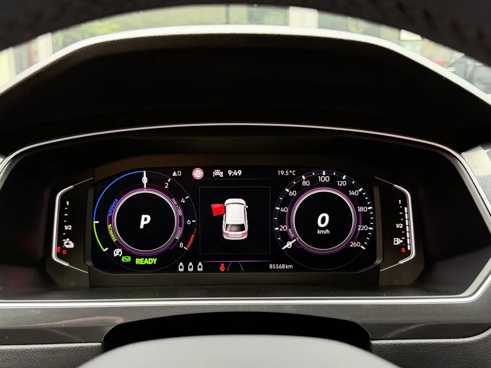 Volkswagen Tiguan 1.4 TSI eHybrid *!* 2x R-LINE *!* PANODAK/ uit 2023, foto 8
