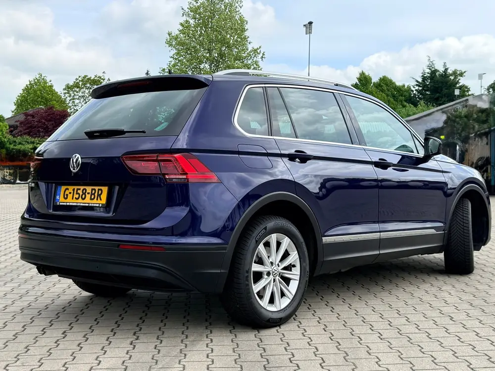 Volkswagen Tiguan 1.5 TSI ACT Comfortline Business Automaat uit 2019, foto 2
