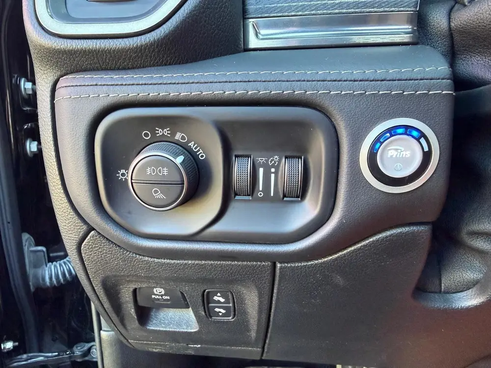 Dodge Ram 1500 5.7 V8 4x4 Crew Cab Limited Panodak,Luchtveri uit 2021, foto 19