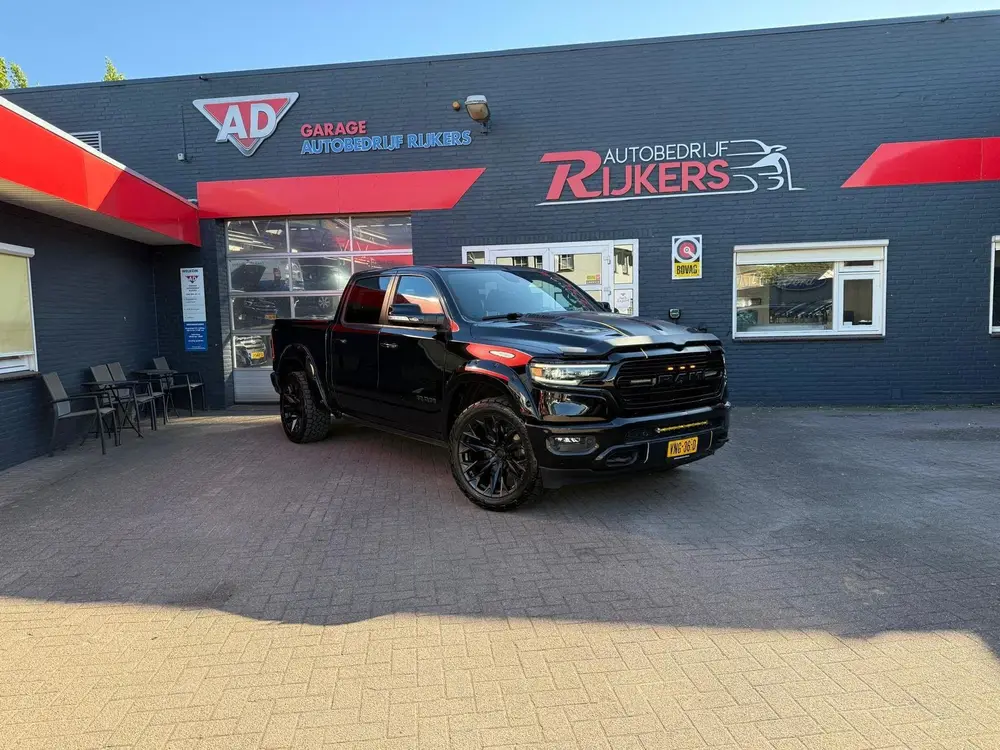Dodge Ram 1500 5.7 V8 4x4 Crew Cab Limited Panodak,Luchtveri uit 2021, foto 2