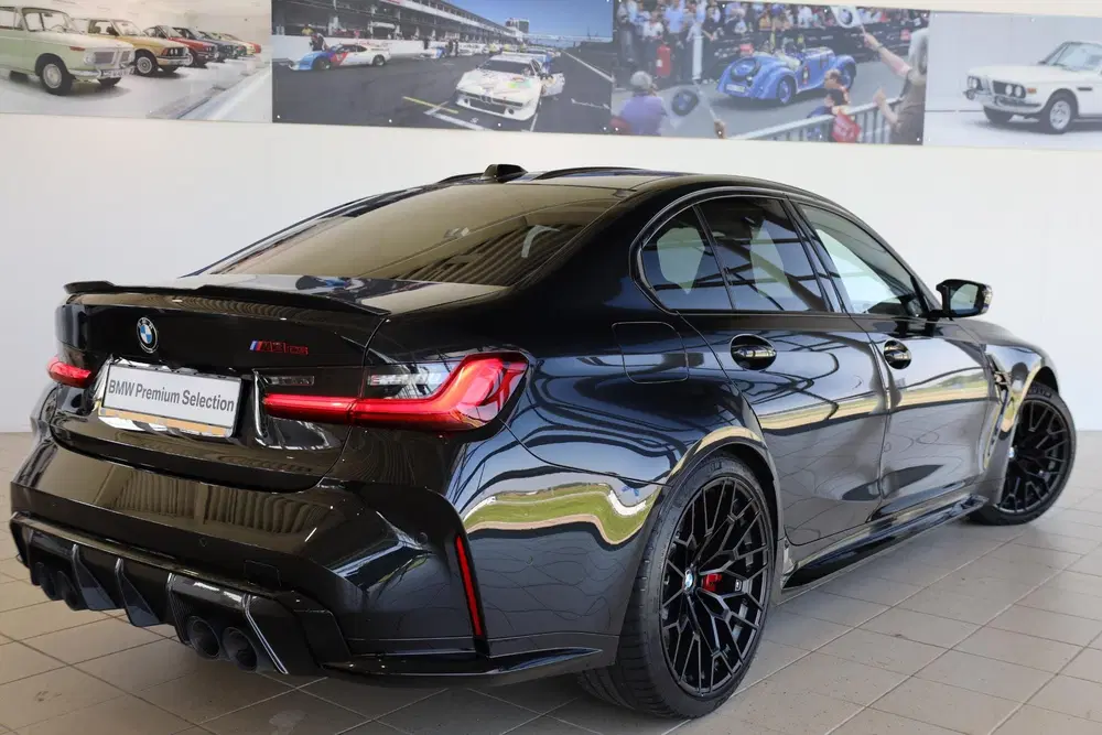 BMW M3 Sedan uit 2023, foto 3