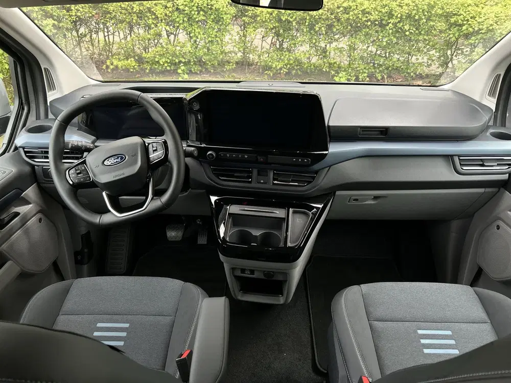 Ford Tourneo Custom 340 L2H1 Active 65 kWh 218PK uit 2026, foto 12